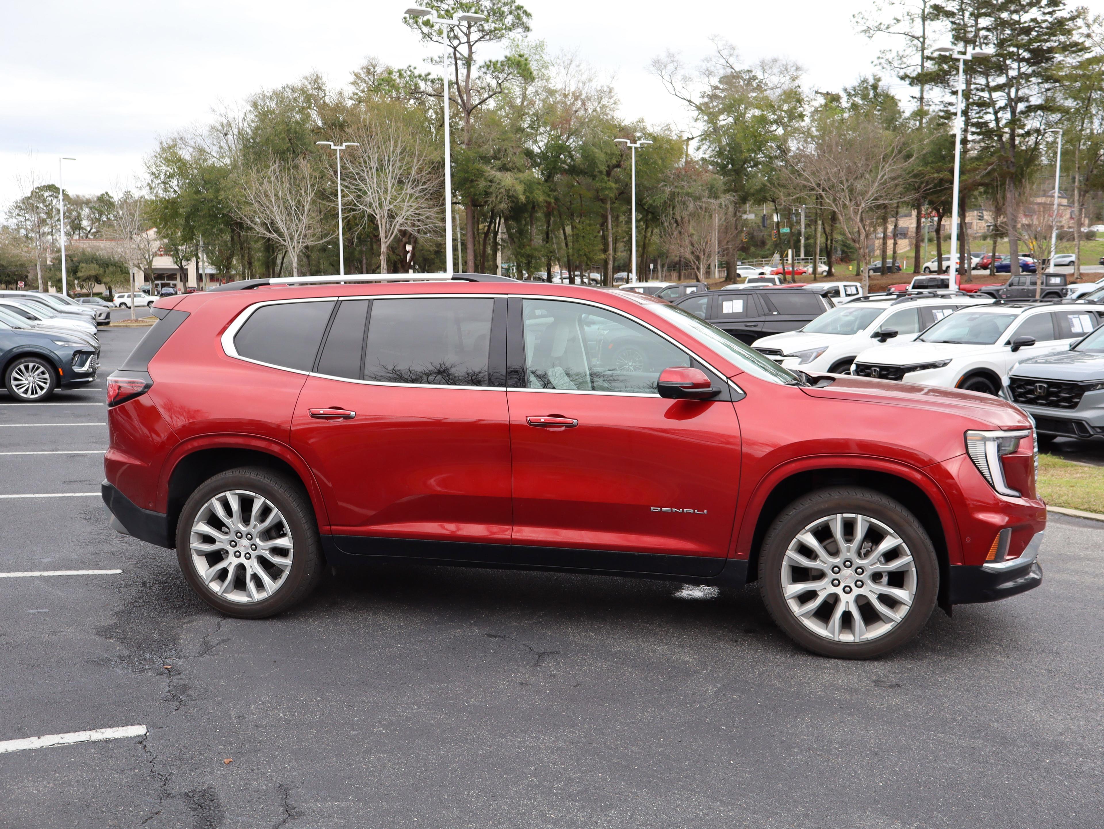 GMC Acadia Denali Front Wheel Drive Suv - Thumbnail 8