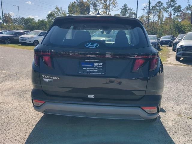 Hyundai Tucson Se Fwd Fwd 4D Sport Utility - Thumbnail 7