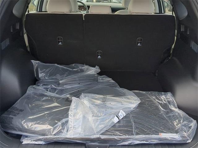 Hyundai Tucson Se Fwd Fwd 4D Sport Utility - Thumbnail 14