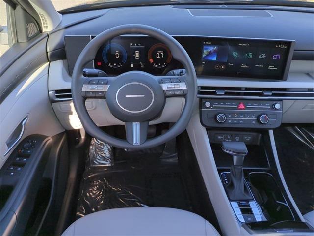 Hyundai Tucson Se Fwd Fwd 4D Sport Utility - Thumbnail 17