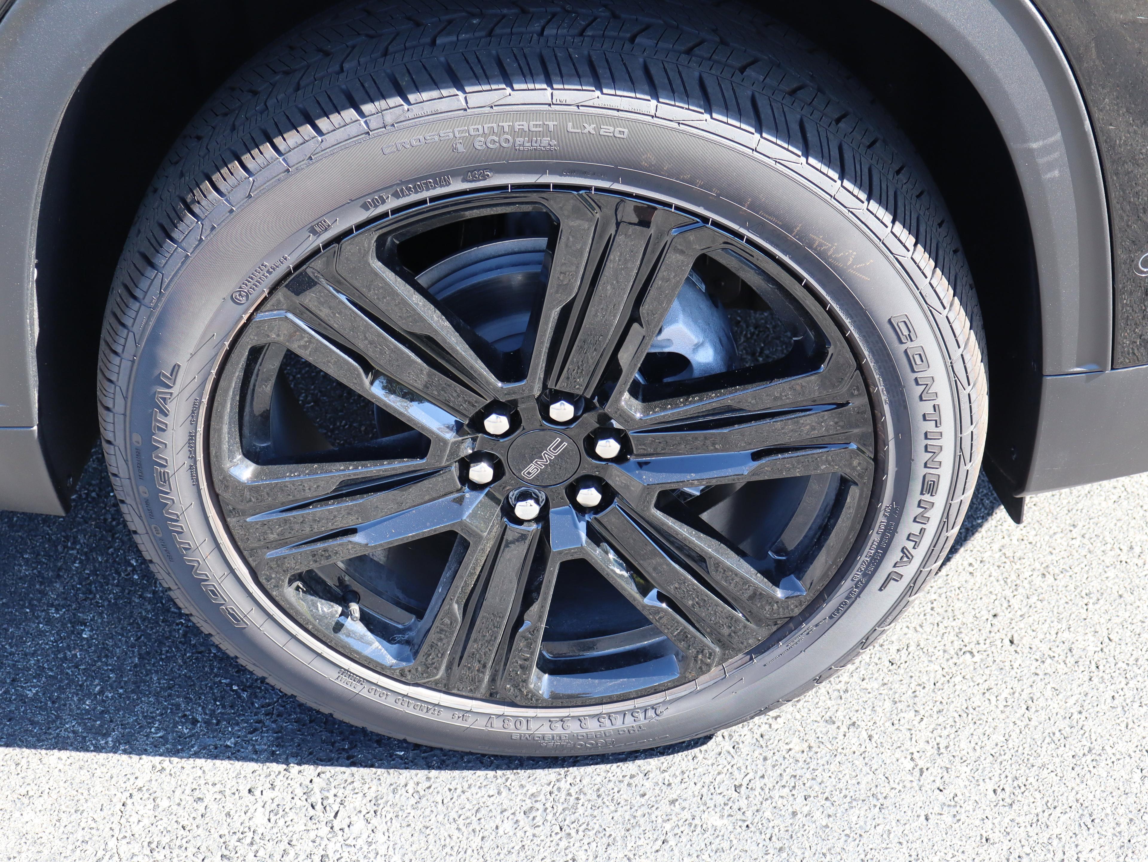 GMC Acadia Elevation Front Wheel Drive Suv - Thumbnail 15