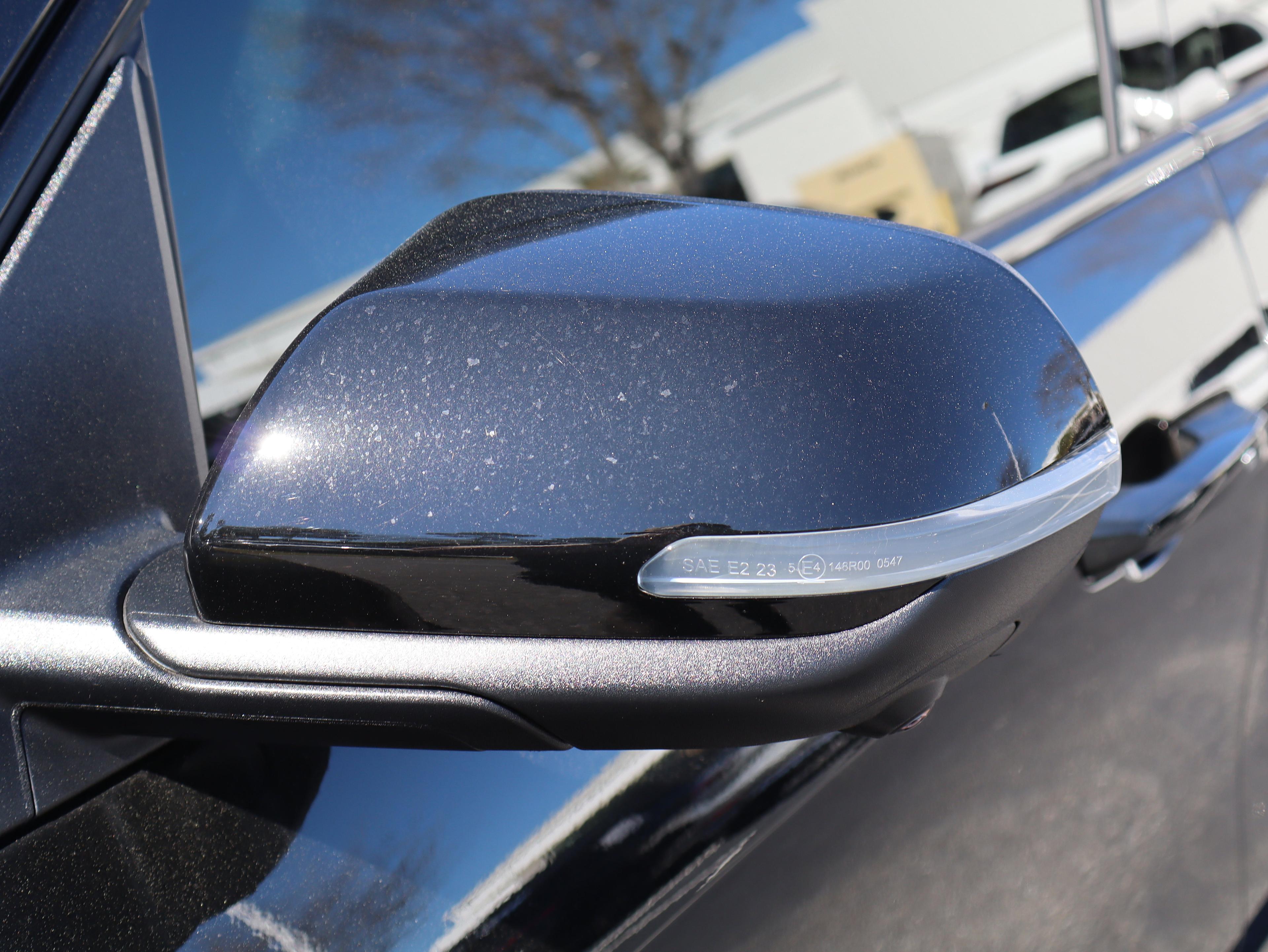 GMC Acadia Elevation Front Wheel Drive Suv - Thumbnail 16