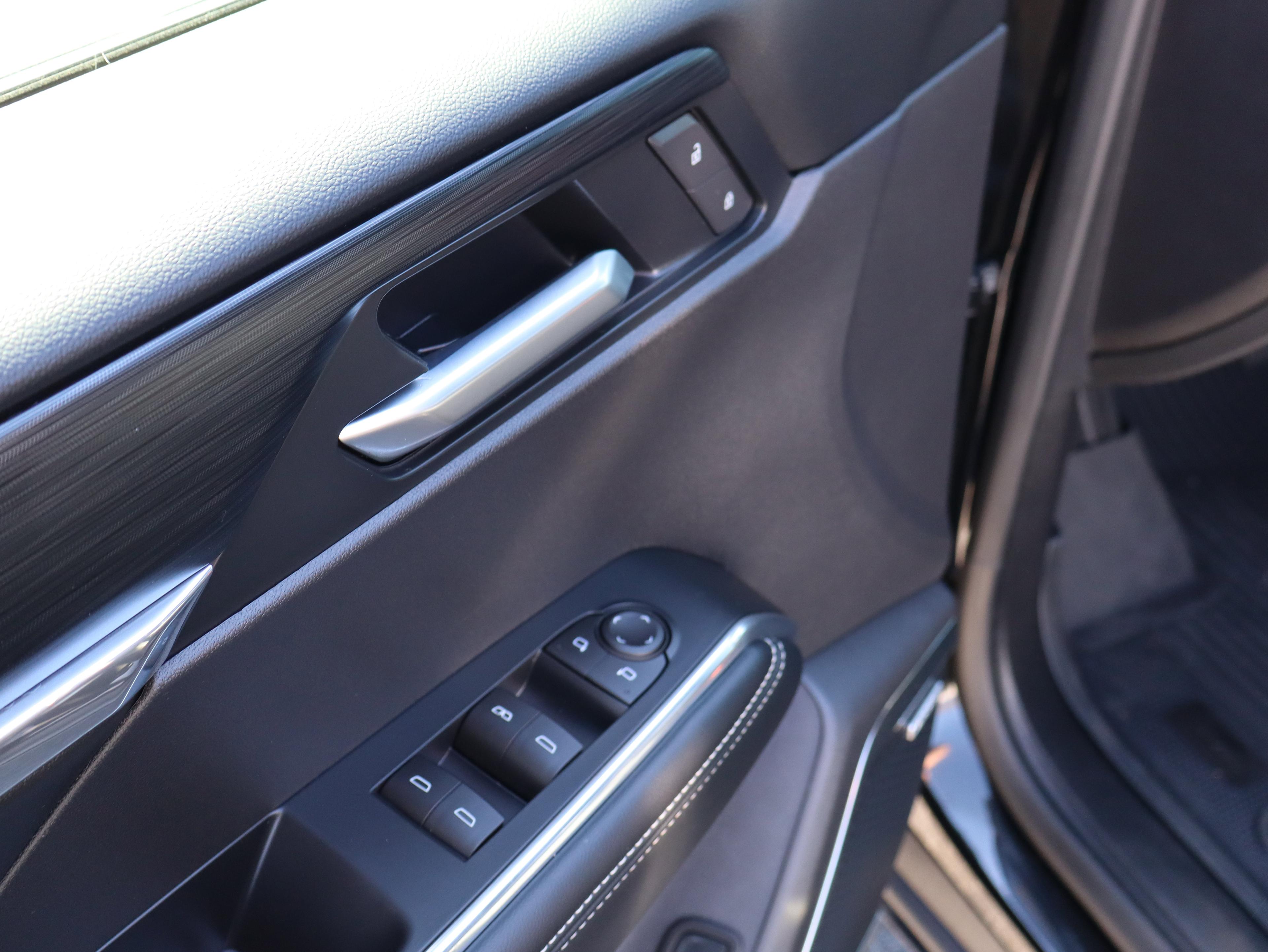 GMC Acadia Elevation Front Wheel Drive Suv - Thumbnail 19