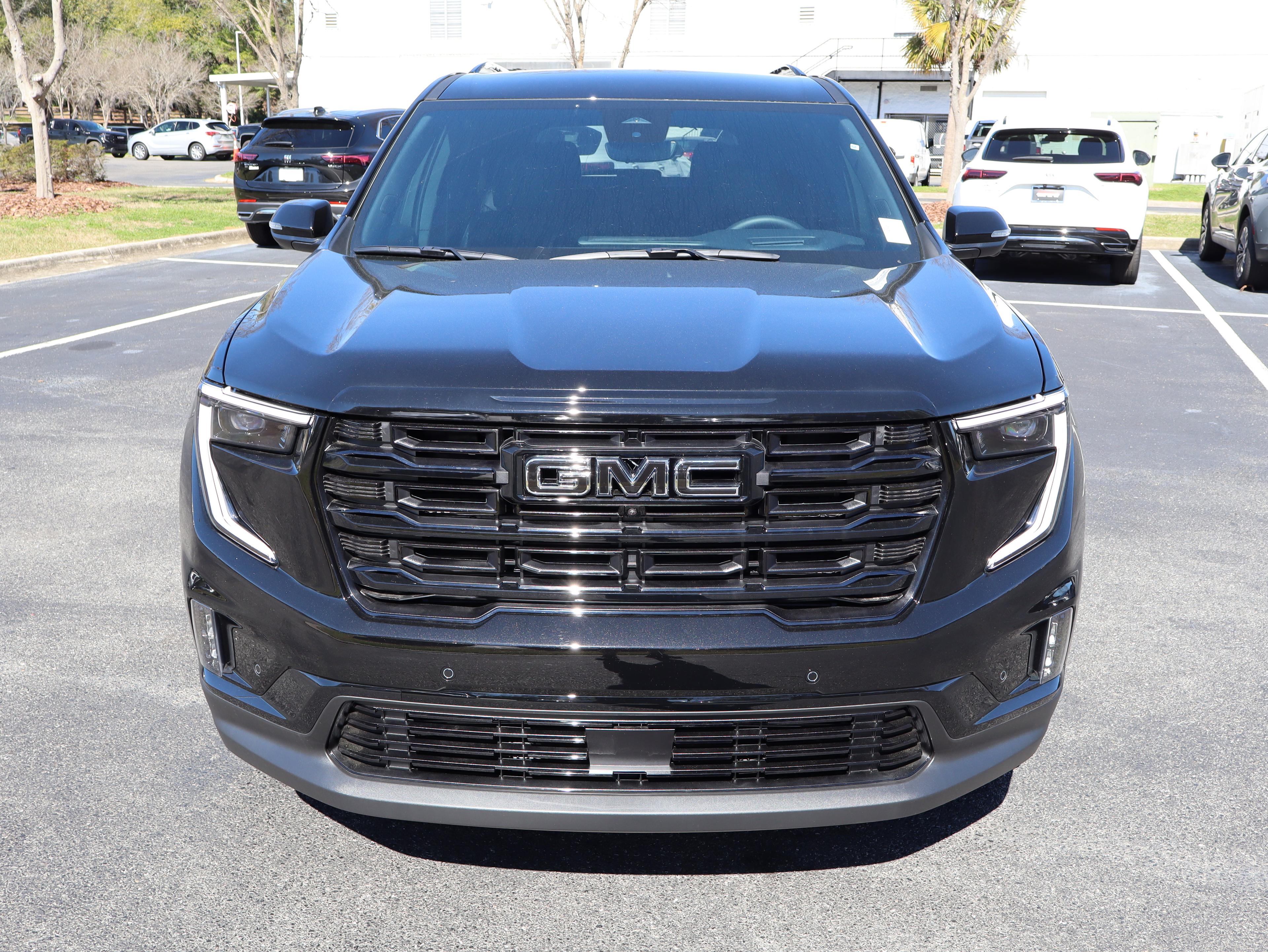 GMC Acadia Elevation Front Wheel Drive Suv - Thumbnail 3