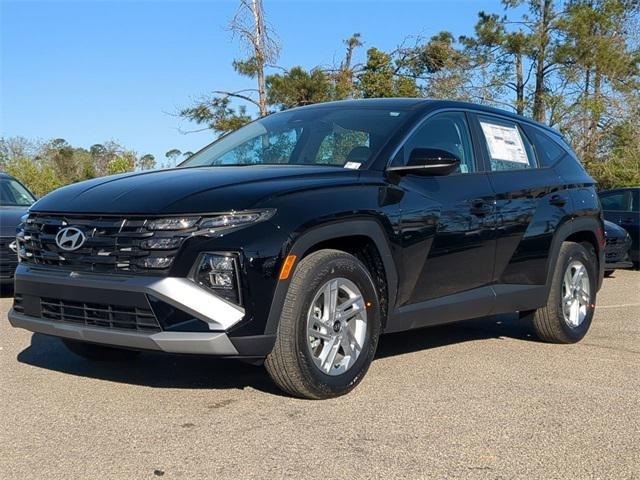 Hyundai Tucson Se Fwd Fwd 4D Sport Utility - Thumbnail 3