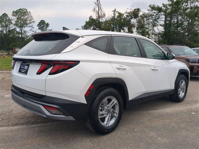 Hyundai Tucson Se Fwd Fwd 4D Sport Utility - Thumbnail 6