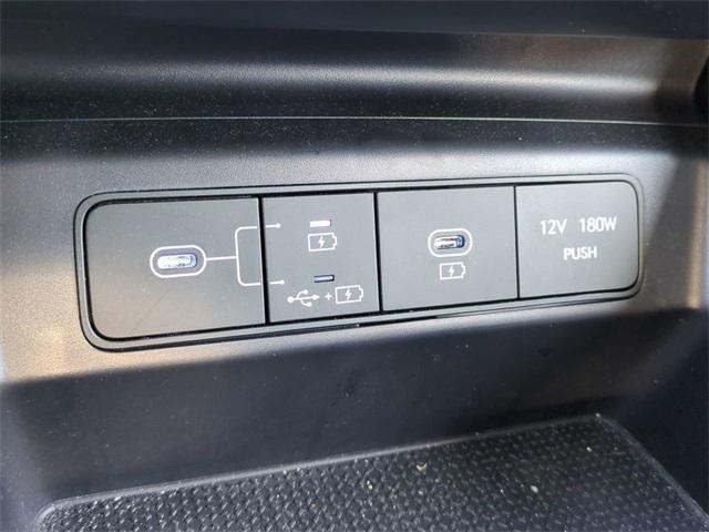 Hyundai Tucson Se Fwd Fwd 4D Sport Utility - Thumbnail 16