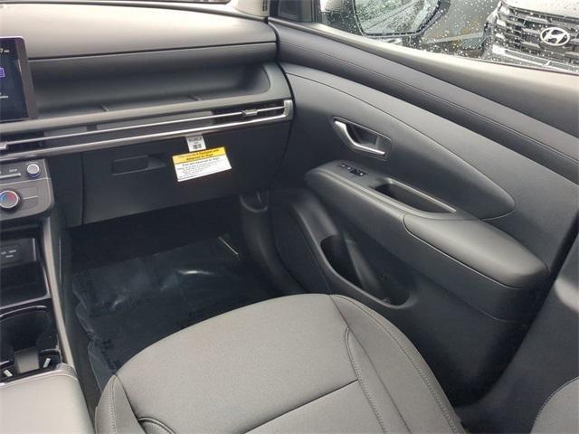 Hyundai Tucson Se Fwd Fwd 4D Sport Utility - Thumbnail 18