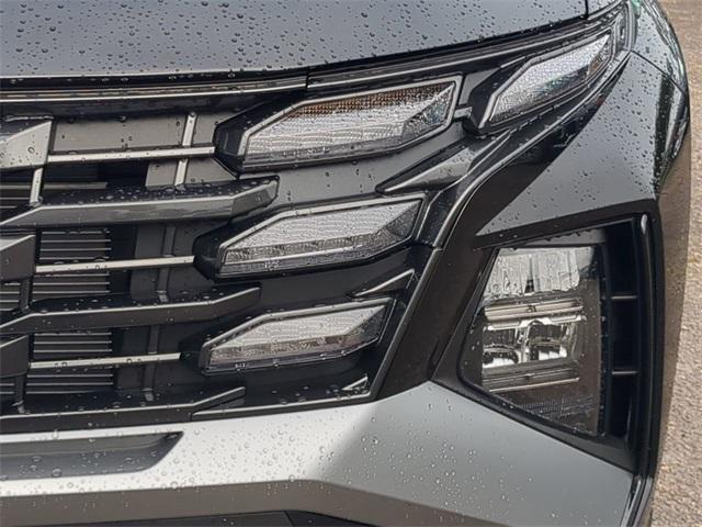 Hyundai Tucson Se Fwd Fwd 4D Sport Utility - Thumbnail 11