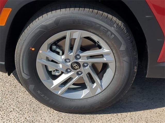 Hyundai Tucson Se Fwd Fwd 4D Sport Utility - Thumbnail 12