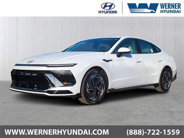 Hyundai Sonata Sel Sport Fwd 4D Sedan - Thumbnail 2