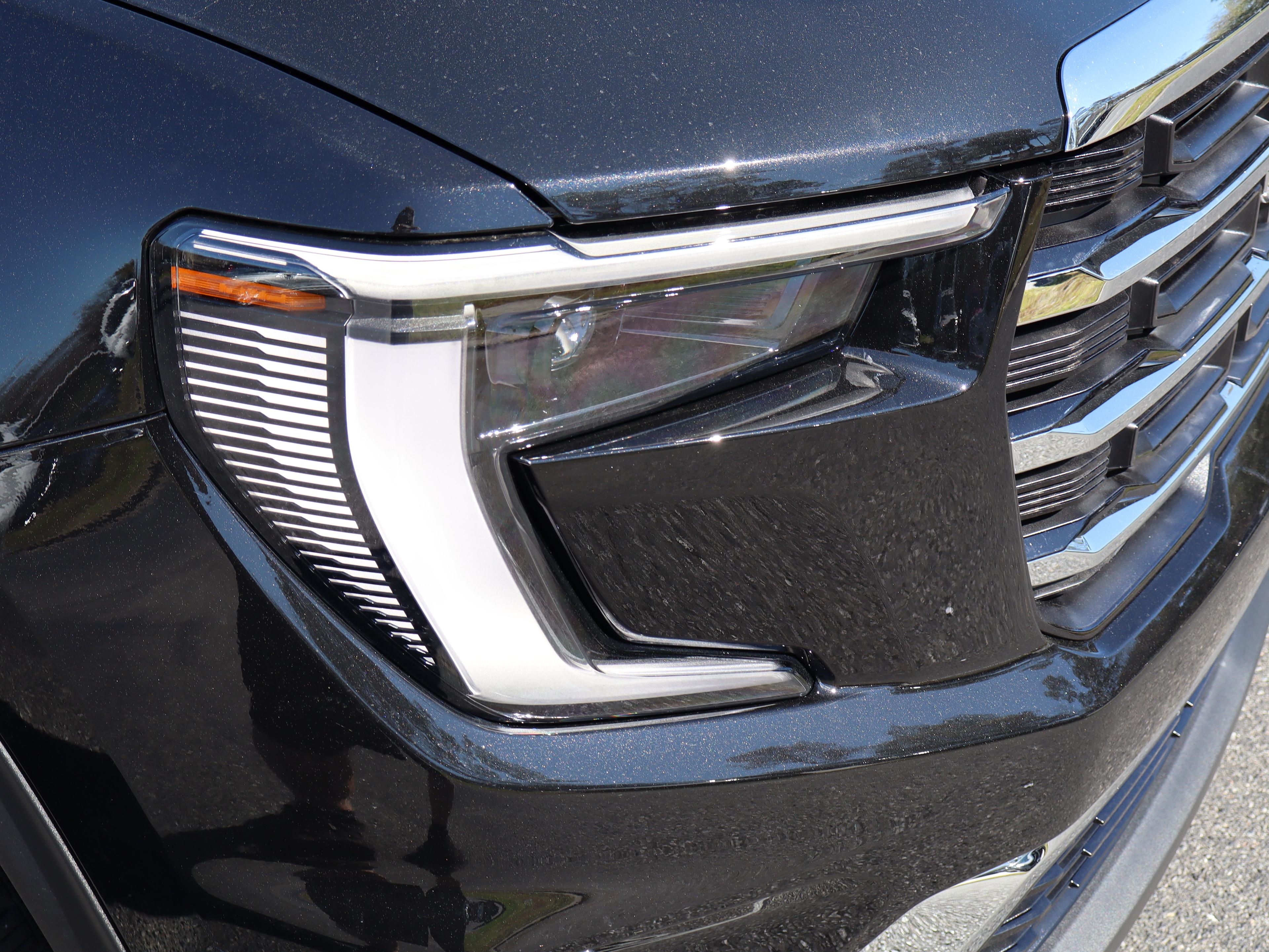 GMC Acadia Elevation Front Wheel Drive Suv - Thumbnail 13