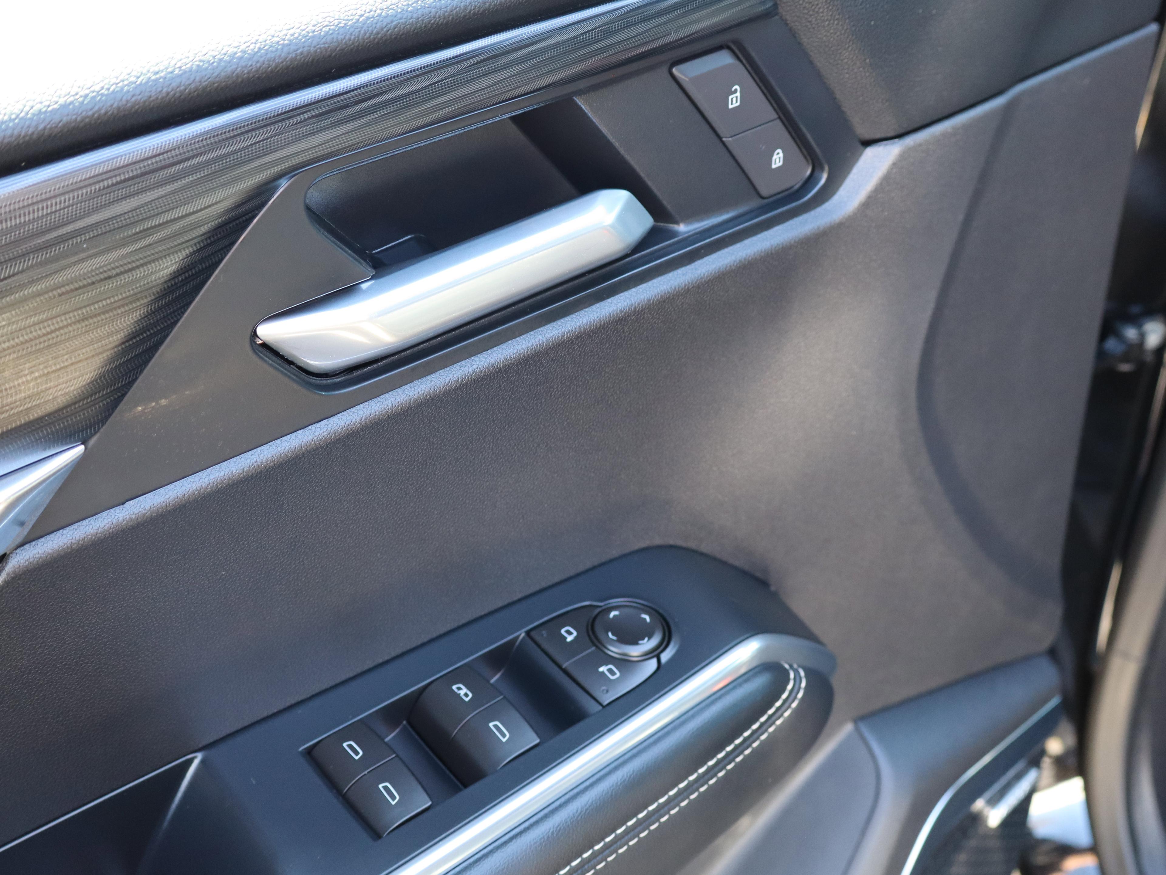 GMC Acadia Elevation Front Wheel Drive Suv - Thumbnail 19