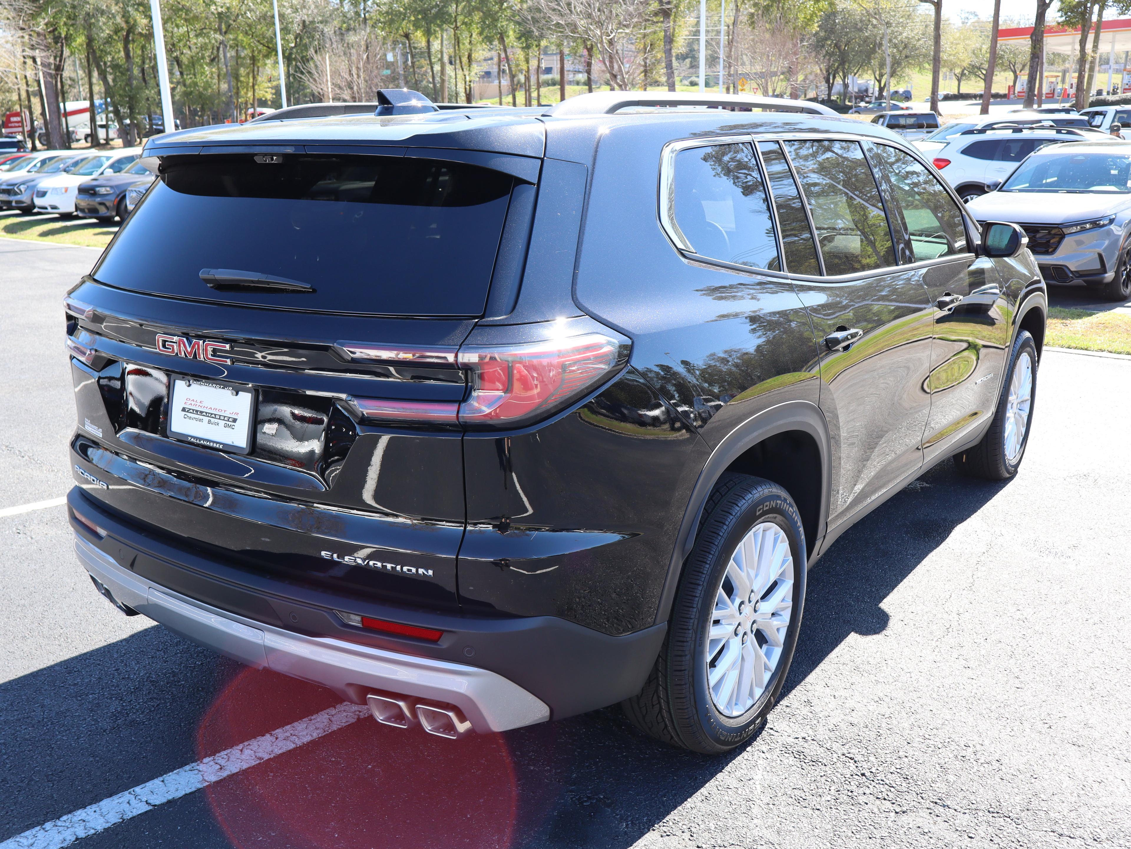 GMC Acadia Elevation Front Wheel Drive Suv - Thumbnail 9