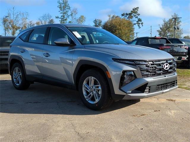 Hyundai Tucson Se Fwd Fwd 4D Sport Utility - Thumbnail 4