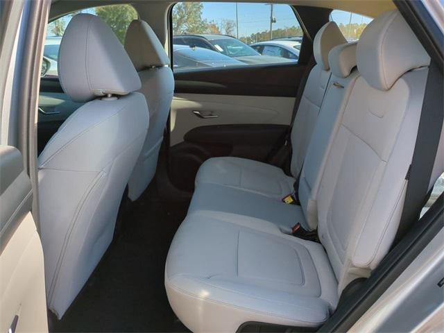 Hyundai Tucson Se Fwd Fwd 4D Sport Utility - Thumbnail 15