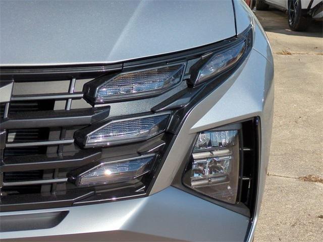 Hyundai Tucson Se Fwd Fwd 4D Sport Utility - Thumbnail 11