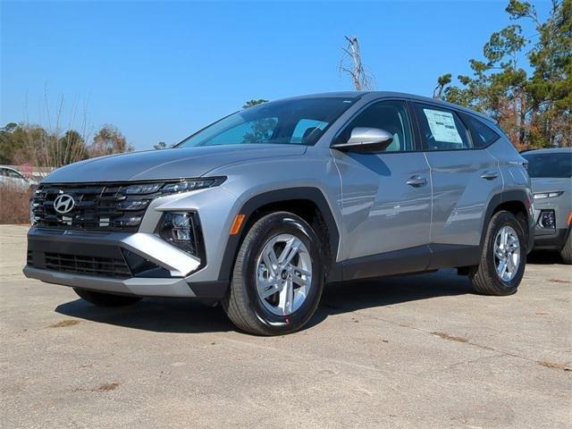 Hyundai Tucson Se Fwd Fwd 4D Sport Utility - Thumbnail 3