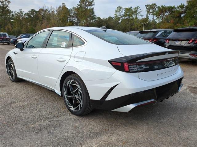 Hyundai Sonata Sel Sport Fwd 4D Sedan - Thumbnail 8