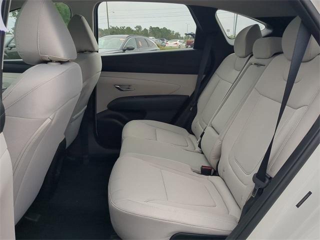 Hyundai Tucson Se Fwd Fwd 4D Sport Utility - Thumbnail 15