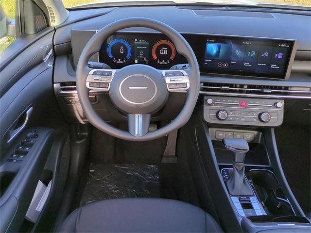 Hyundai Tucson Se Fwd Fwd 4D Sport Utility - Thumbnail 15