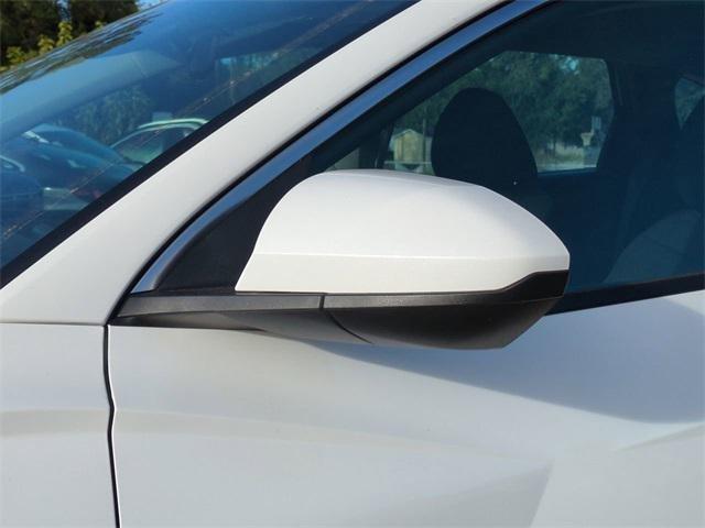 Hyundai Tucson Se Fwd Fwd 4D Sport Utility - Thumbnail 12