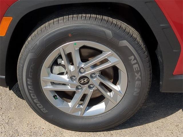 Hyundai Tucson Se Fwd Fwd 4D Sport Utility - Thumbnail 12