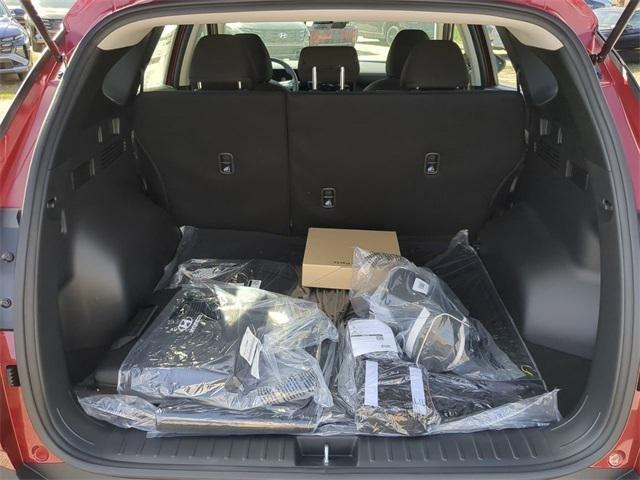 Hyundai Tucson Se Fwd Fwd 4D Sport Utility - Thumbnail 14