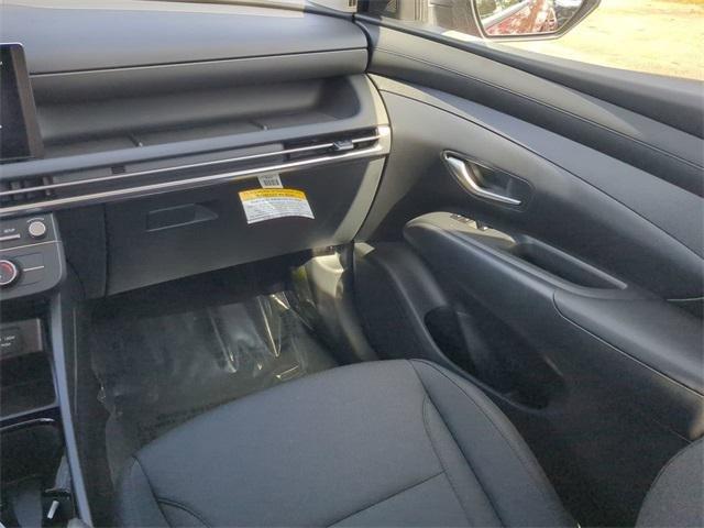 Hyundai Tucson Se Fwd Fwd 4D Sport Utility - Thumbnail 18