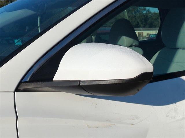 Hyundai Tucson Se Fwd Fwd 4D Sport Utility - Thumbnail 13