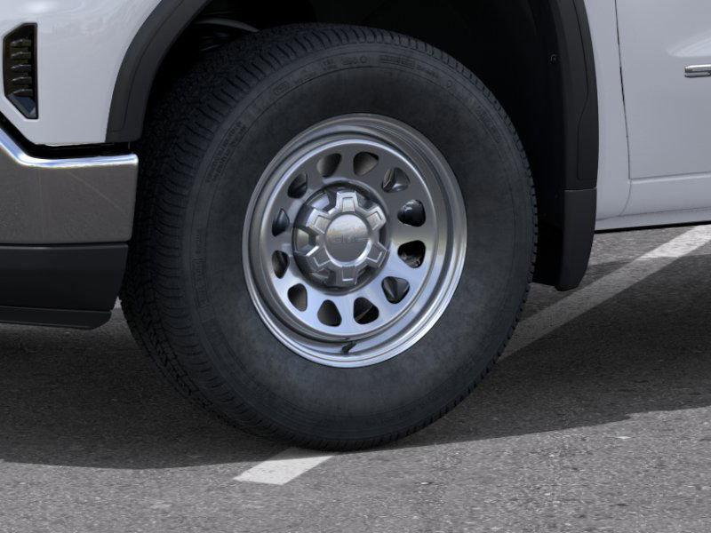 GMC Sierra 1500 Pro Four Wheel Drive Crew Cab - Thumbnail 11