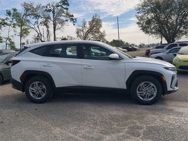 Hyundai Tucson Se Fwd Fwd 4D Sport Utility - Thumbnail 5