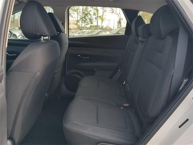 Hyundai Tucson Se Fwd Fwd 4D Sport Utility - Thumbnail 14