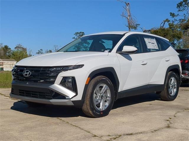 Hyundai Tucson Se Fwd Fwd 4D Sport Utility - Thumbnail 3