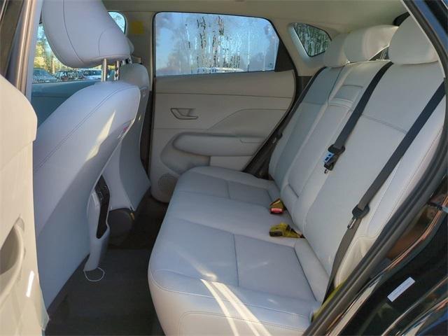 Hyundai Kona Sel Sport Awd Awd 4D Sport Utility - Thumbnail 11