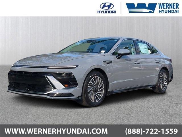 Hyundai Sonata Hybrid Sel Fwd 4D Sedan - View 1