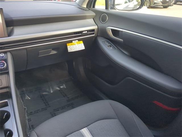 Hyundai Sonata Hybrid Sel Fwd 4D Sedan - Thumbnail 17