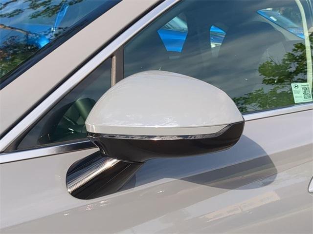 Hyundai Sonata Hybrid Sel Fwd 4D Sedan - Thumbnail 13