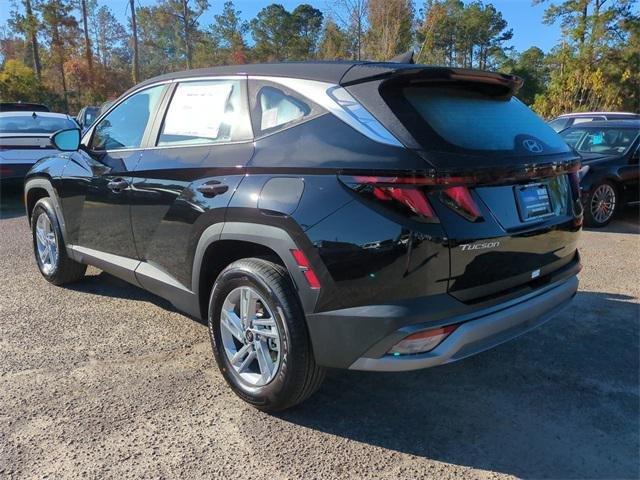 Hyundai Tucson Se Awd Awd 4D Sport Utility - Thumbnail 8