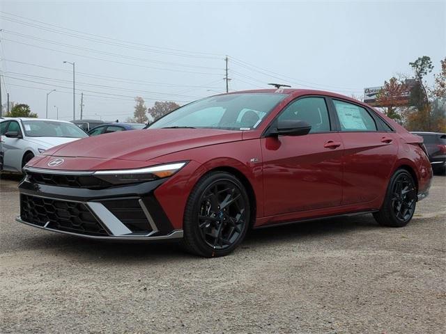 Hyundai Elantra N Line Fwd 4D Sedan - Thumbnail 3