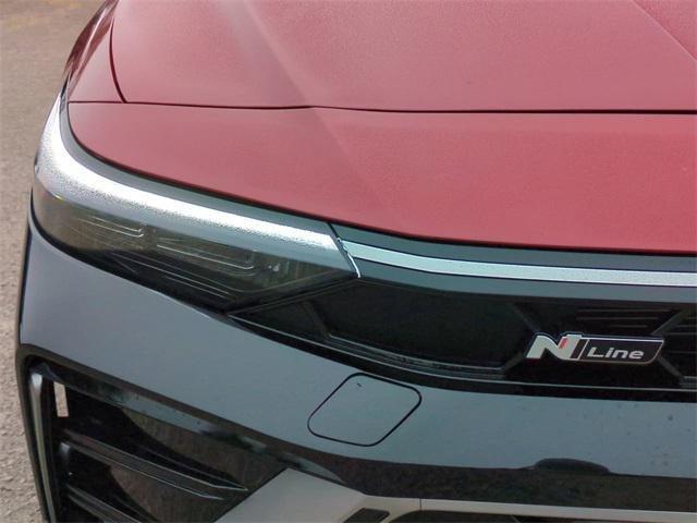 Hyundai Elantra N Line Fwd 4D Sedan - Thumbnail 11