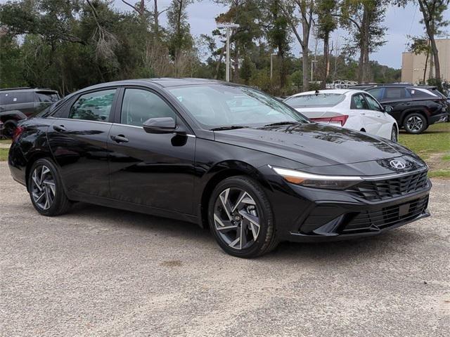 Hyundai Elantra Hybrid Limited Fwd 4D Sedan - Thumbnail 4