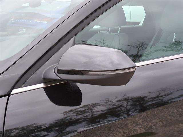 Hyundai Elantra Hybrid Limited Fwd 4D Sedan - Thumbnail 13