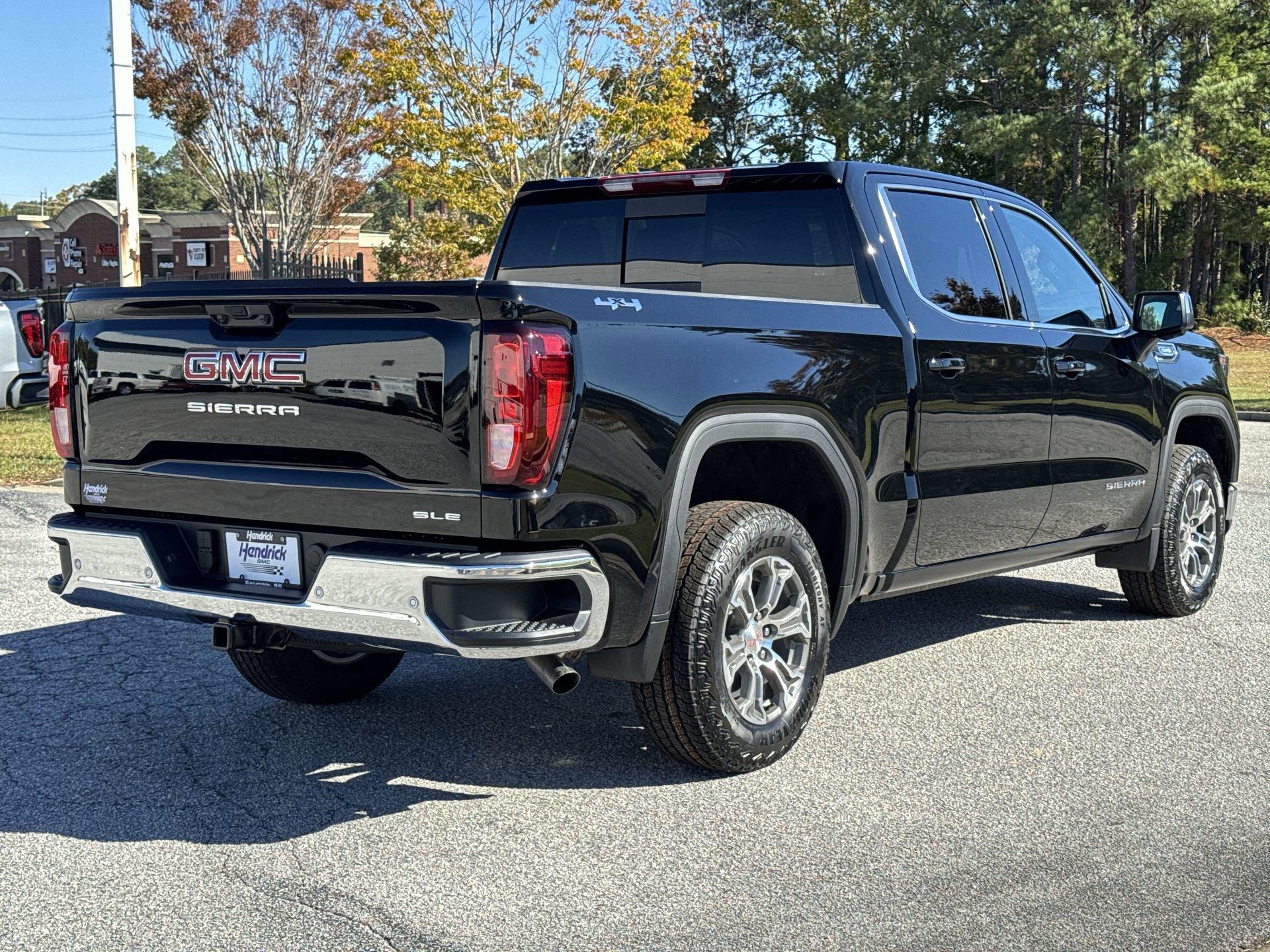 GMC Sierra 1500 Sle Four Wheel Drive Crew Cab - Thumbnail 9