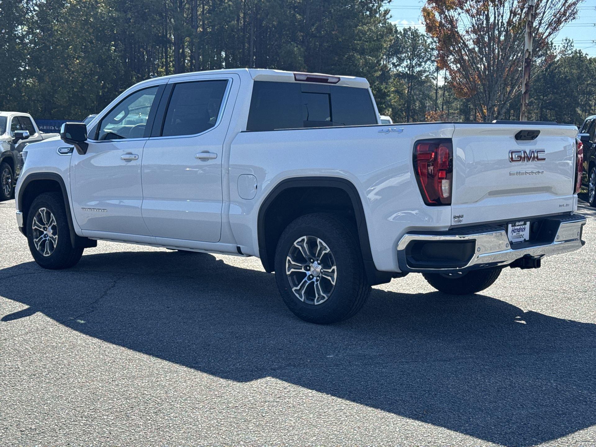 GMC Sierra 1500 Sle Four Wheel Drive Crew Cab - Thumbnail 7