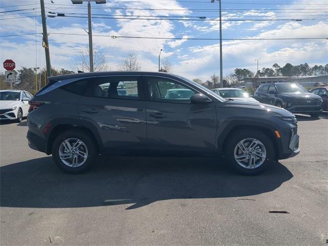 Hyundai Tucson Se Fwd Fwd 4D Sport Utility - Thumbnail 5