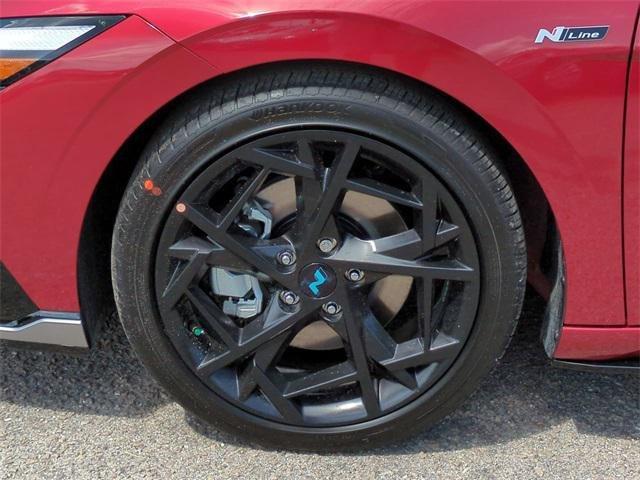 Hyundai Elantra N Line Fwd 4D Sedan - Thumbnail 12