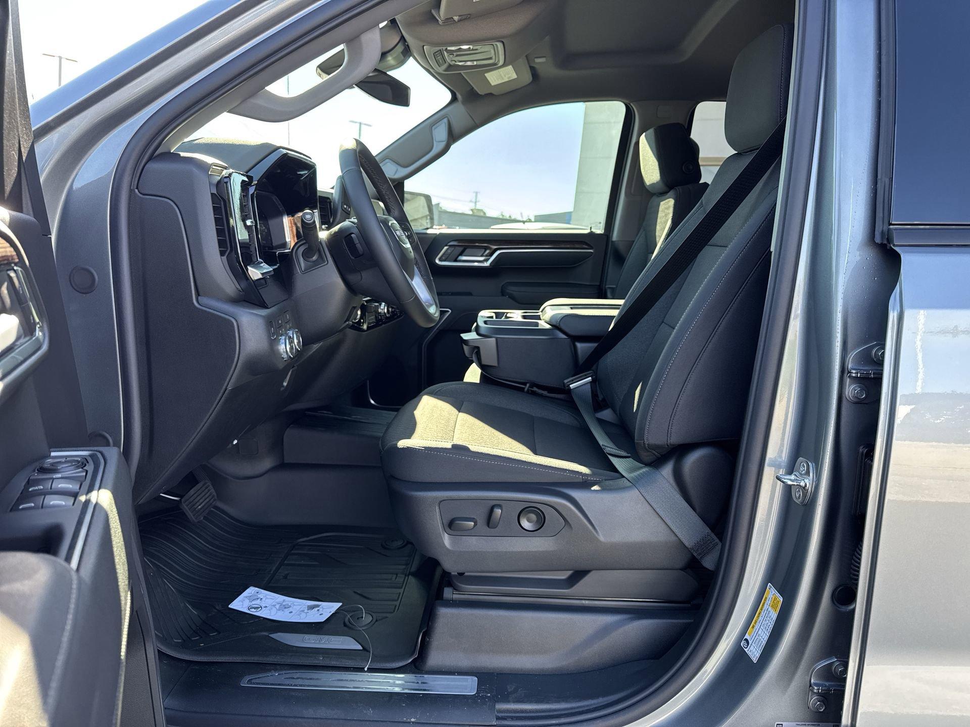 GMC Sierra 1500 Elevation Four Wheel Drive Crew Cab - Thumbnail 15