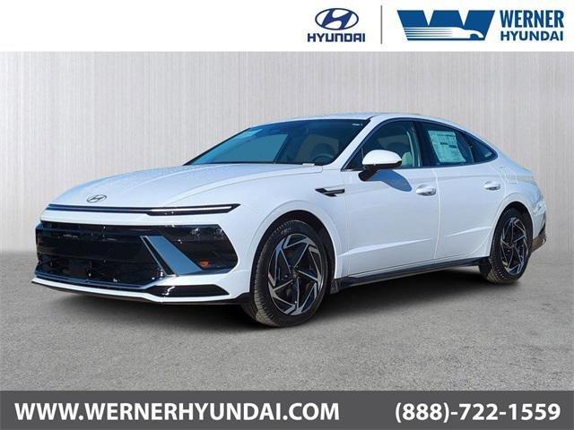 Hyundai Sonata Sel Sport Awd 4D Sedan - View 1