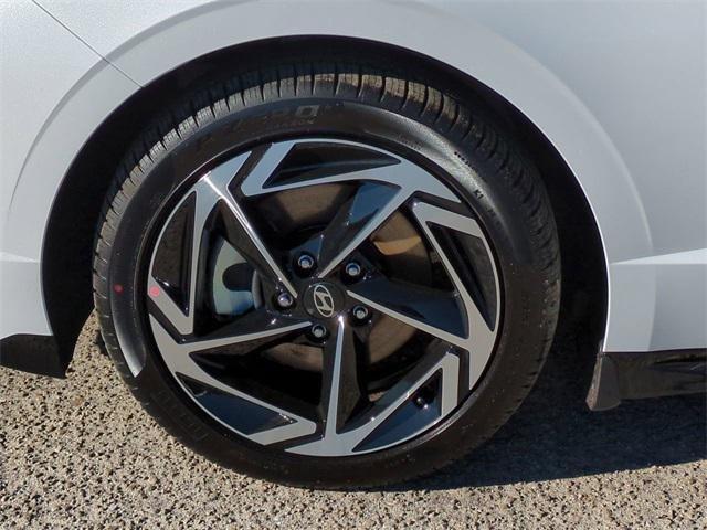 Hyundai Sonata Sel Sport Awd 4D Sedan - Thumbnail 12